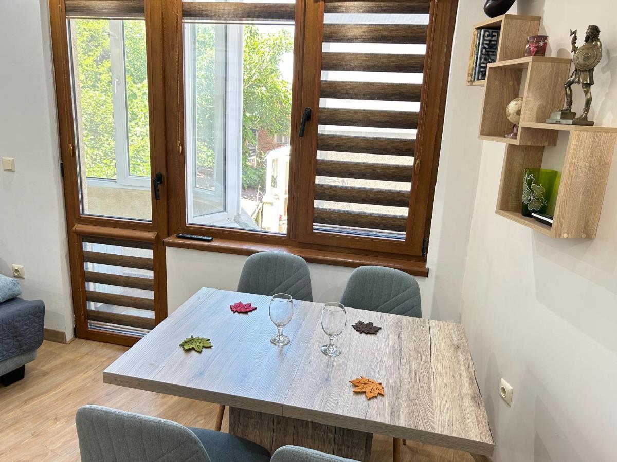 בורגאס Apartament Deluxe Karina-Free Parking מראה חיצוני תמונה